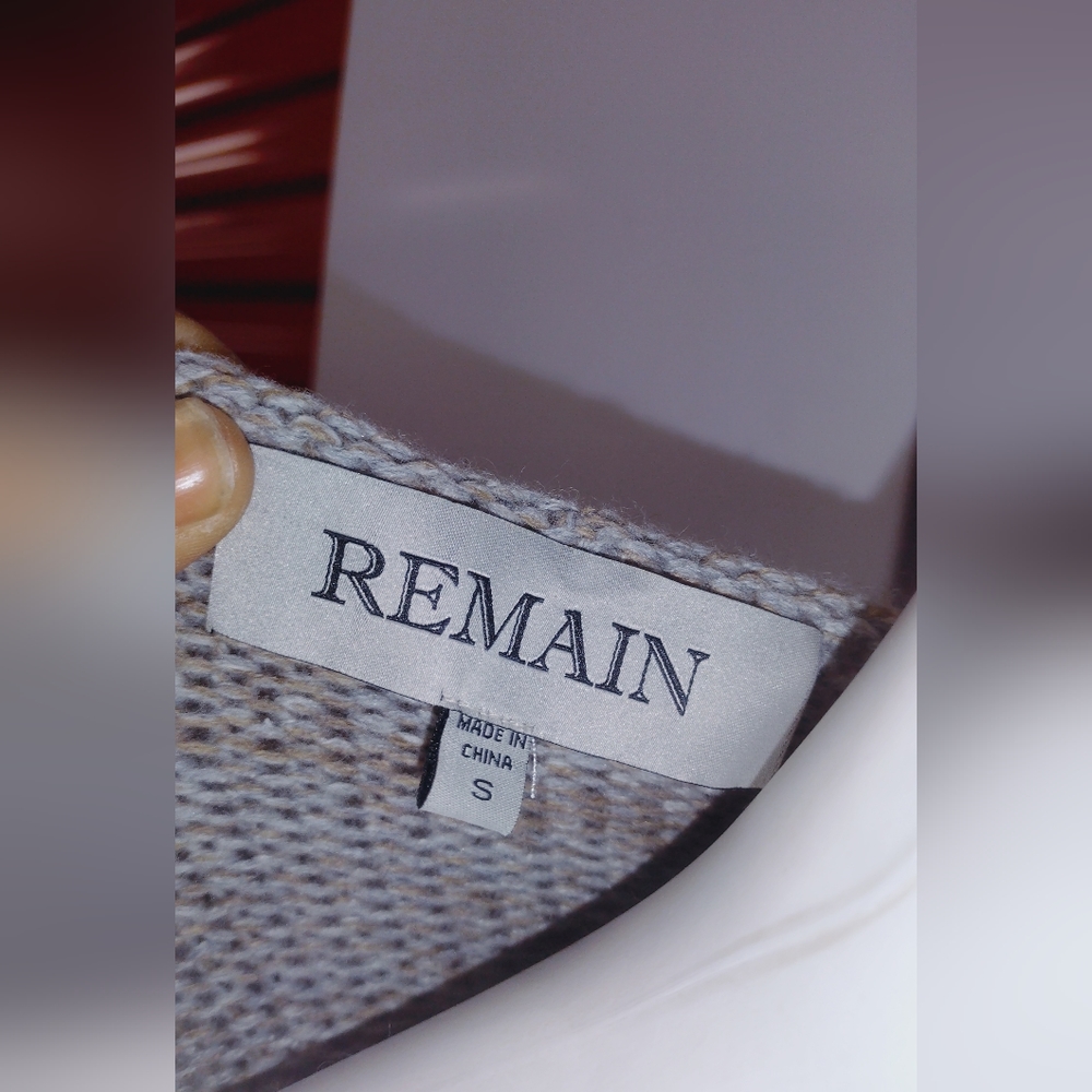 Remain - Picture 5 of 6
